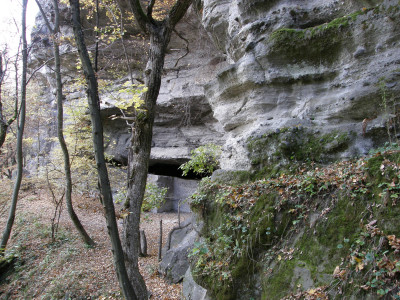 _Klementova jama-Csábrág.JPG